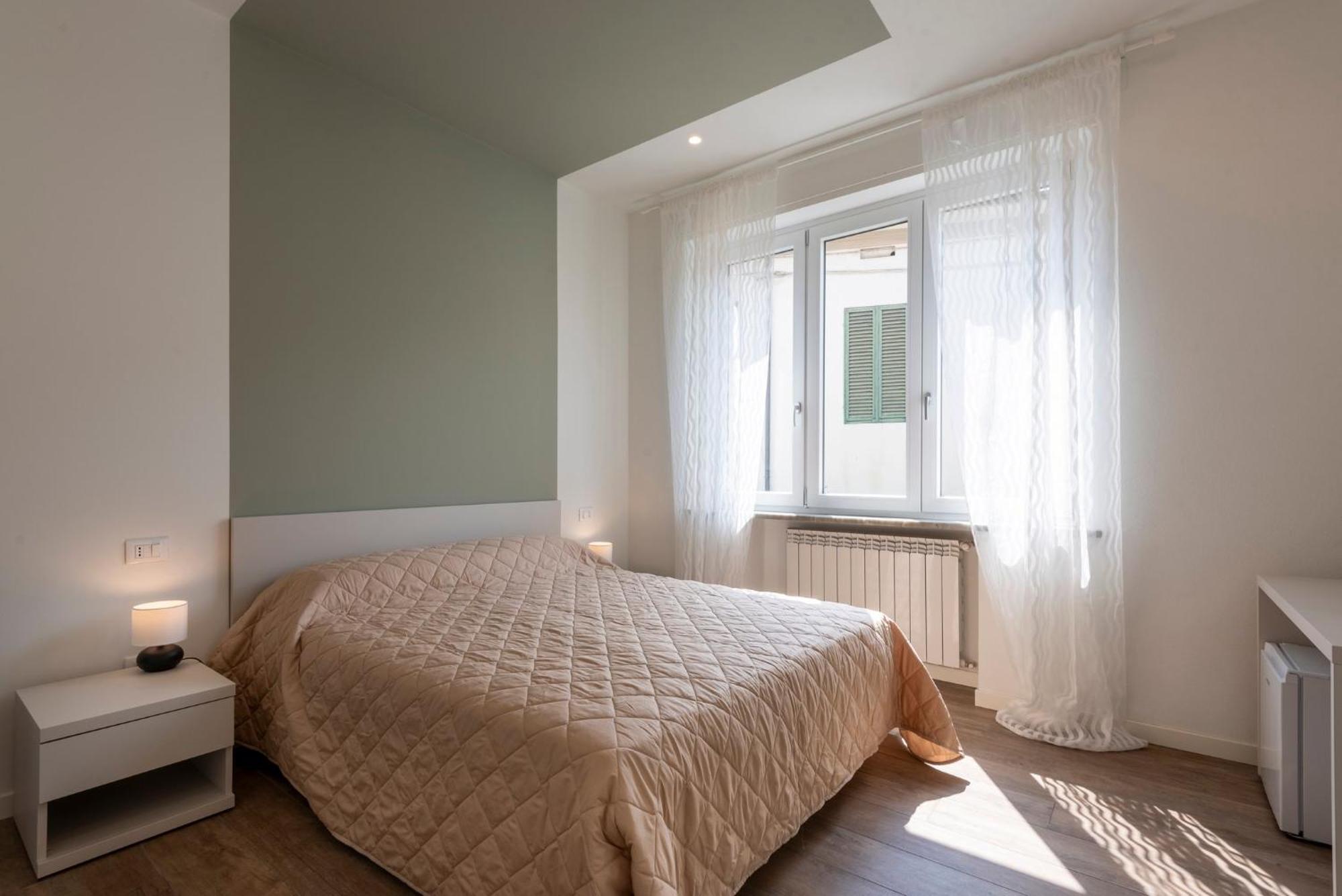 Iarsera Rooms And Apartment Lucques Extérieur photo