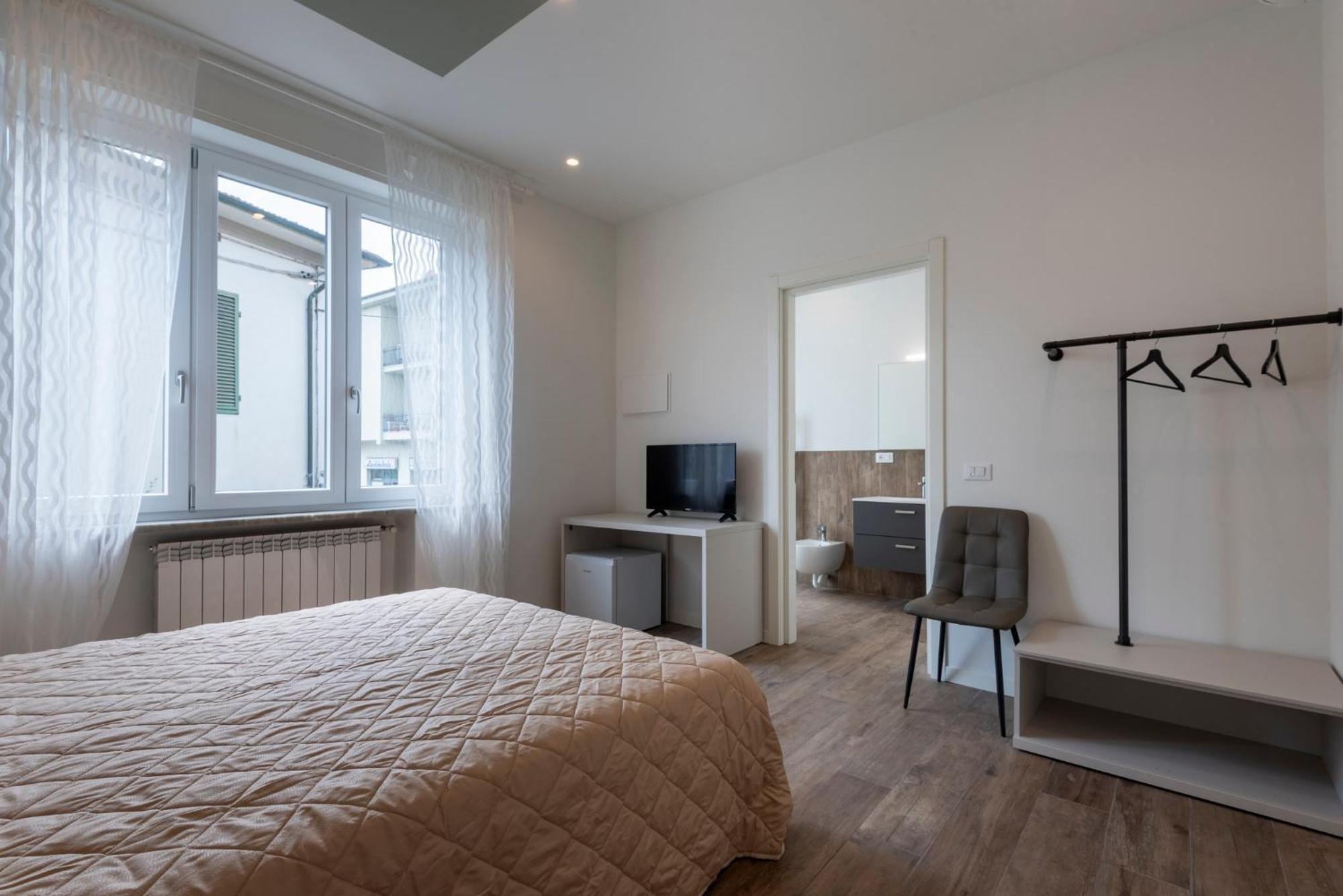 Iarsera Rooms And Apartment Lucques Extérieur photo