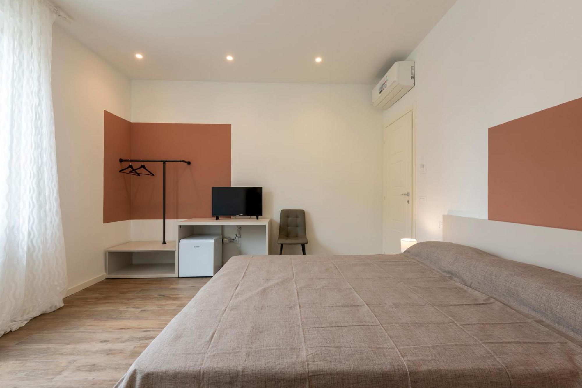 Iarsera Rooms And Apartment Lucques Extérieur photo