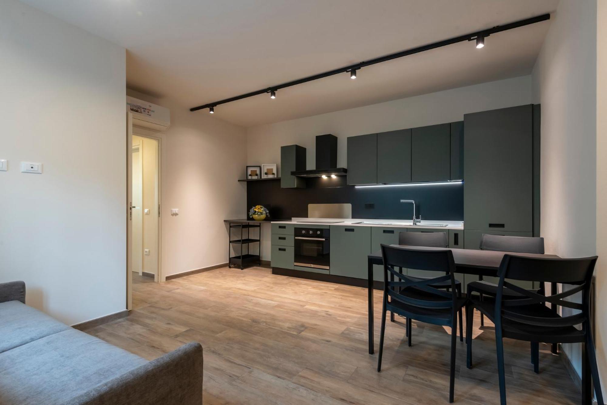 Iarsera Rooms And Apartment Lucques Extérieur photo