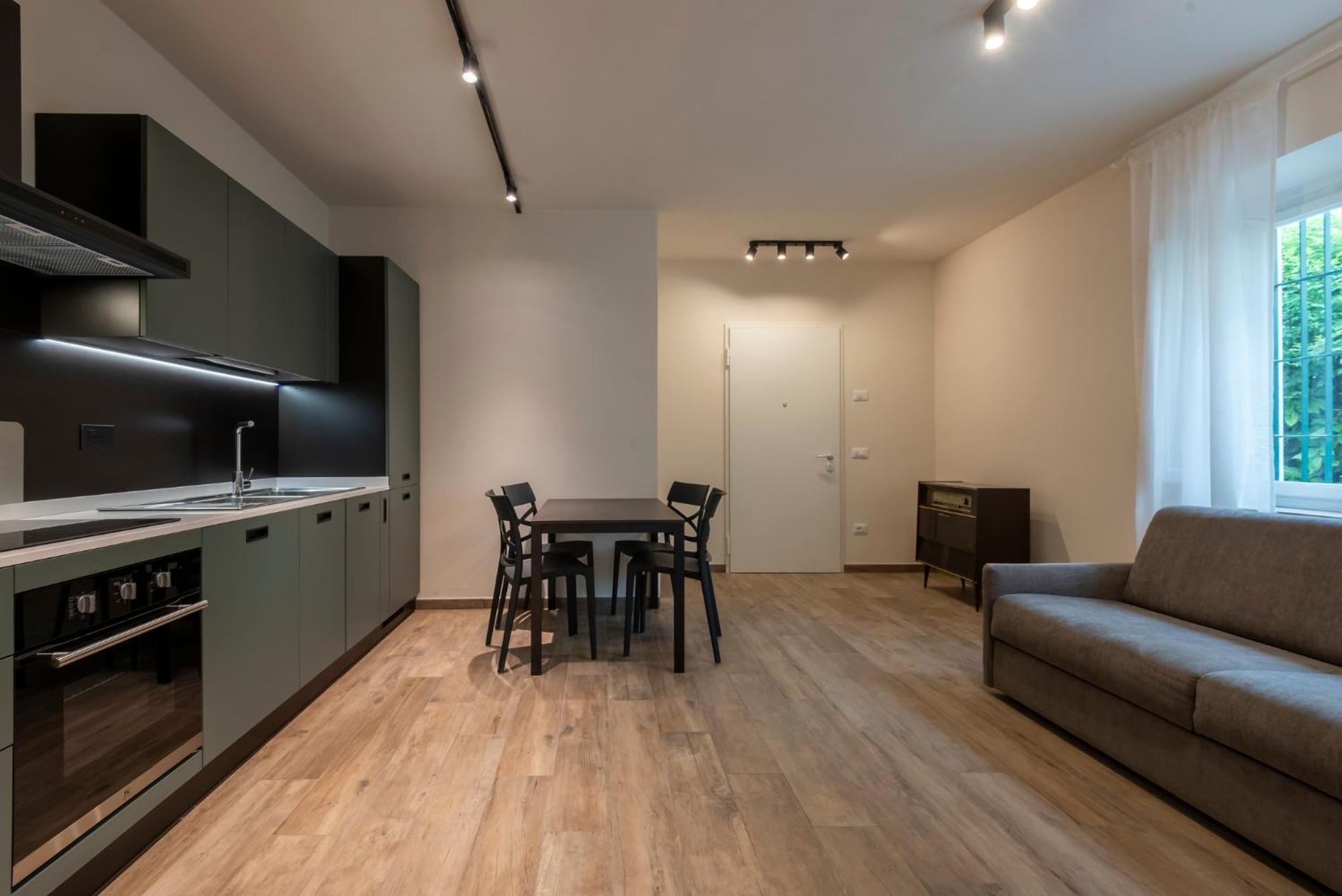 Iarsera Rooms And Apartment Lucques Extérieur photo